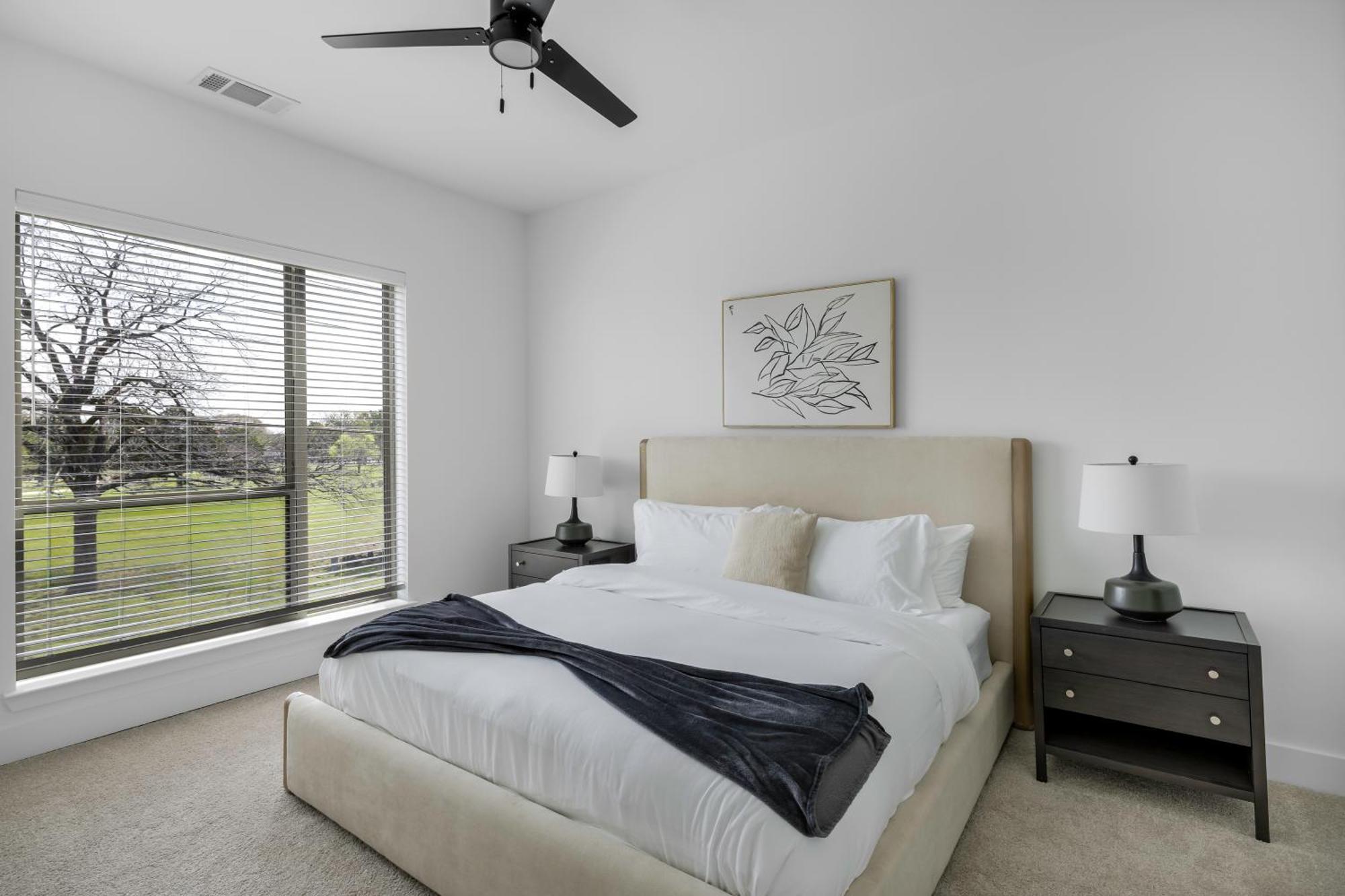 Railyard Apartments By Barsala Denton Oda fotoğraf