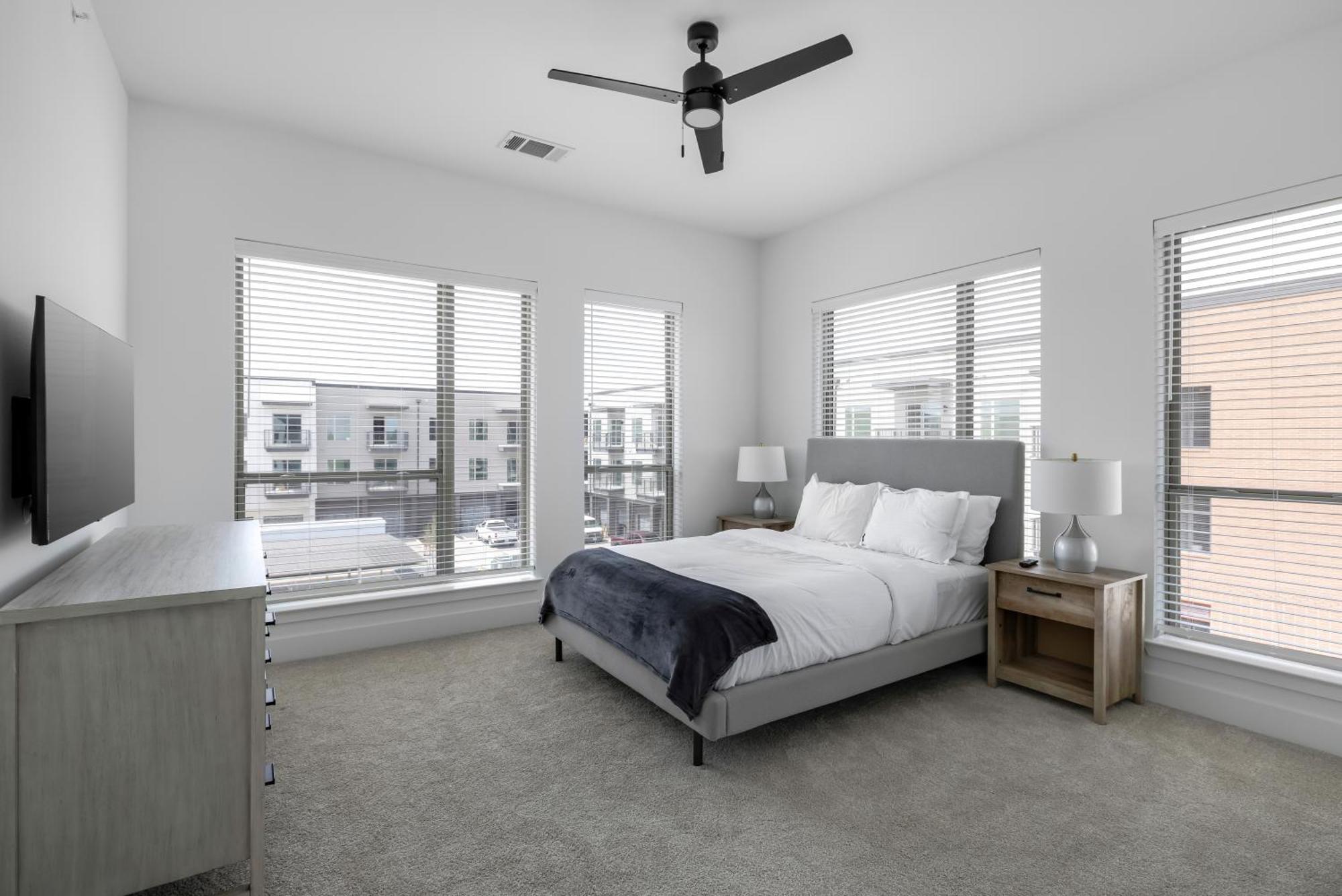 Railyard Apartments By Barsala Denton Oda fotoğraf