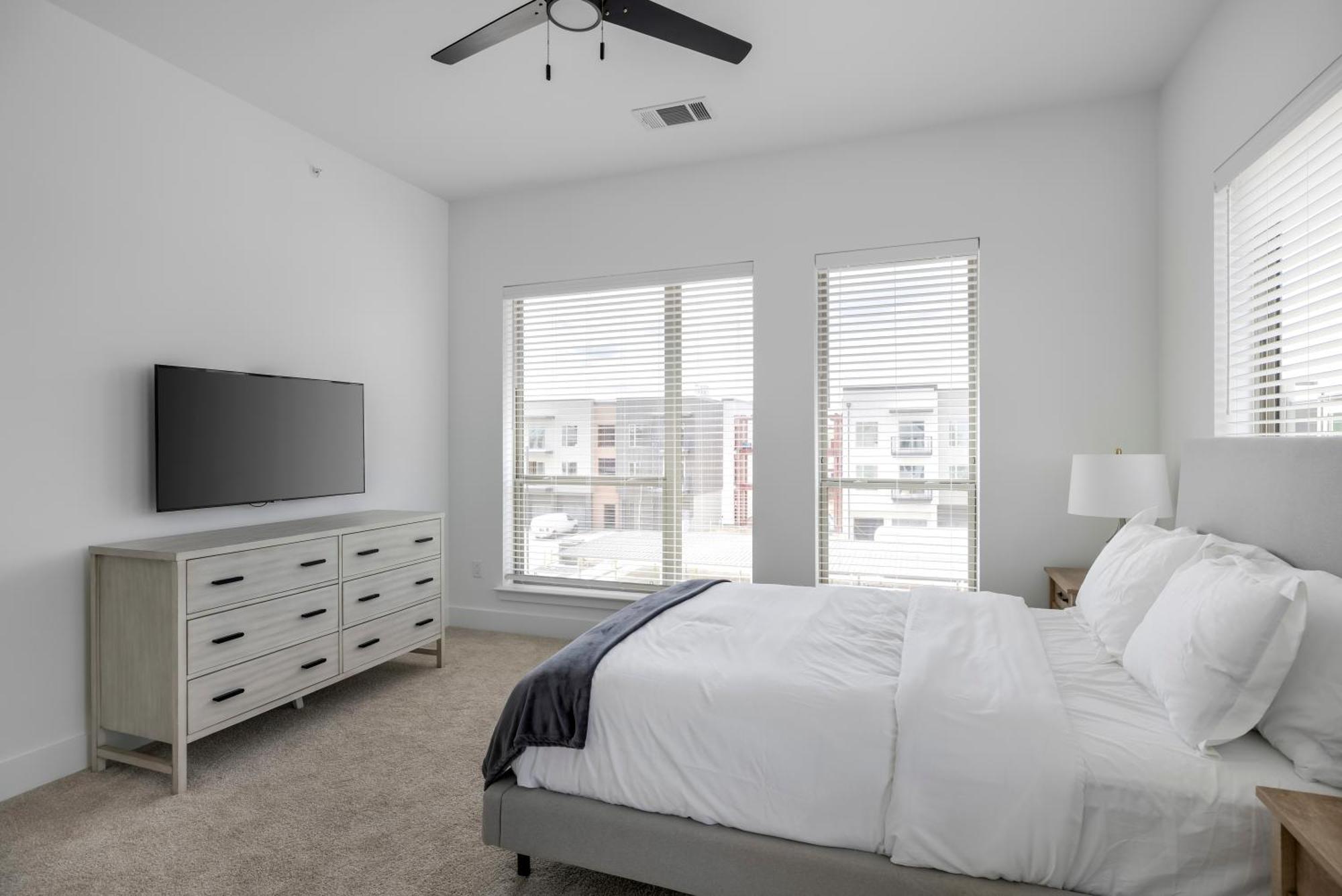 Railyard Apartments By Barsala Denton Oda fotoğraf