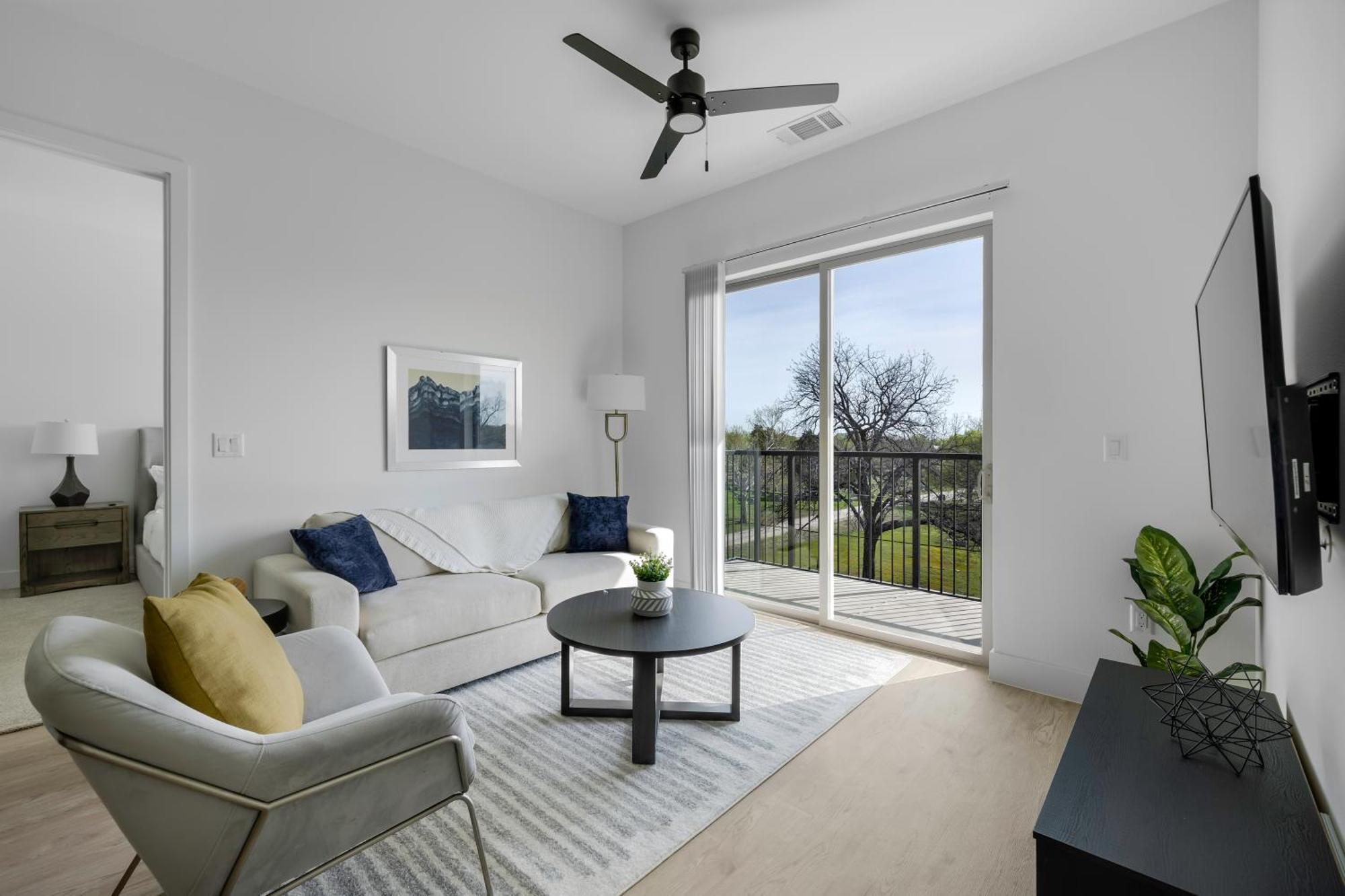 Railyard Apartments By Barsala Denton Oda fotoğraf