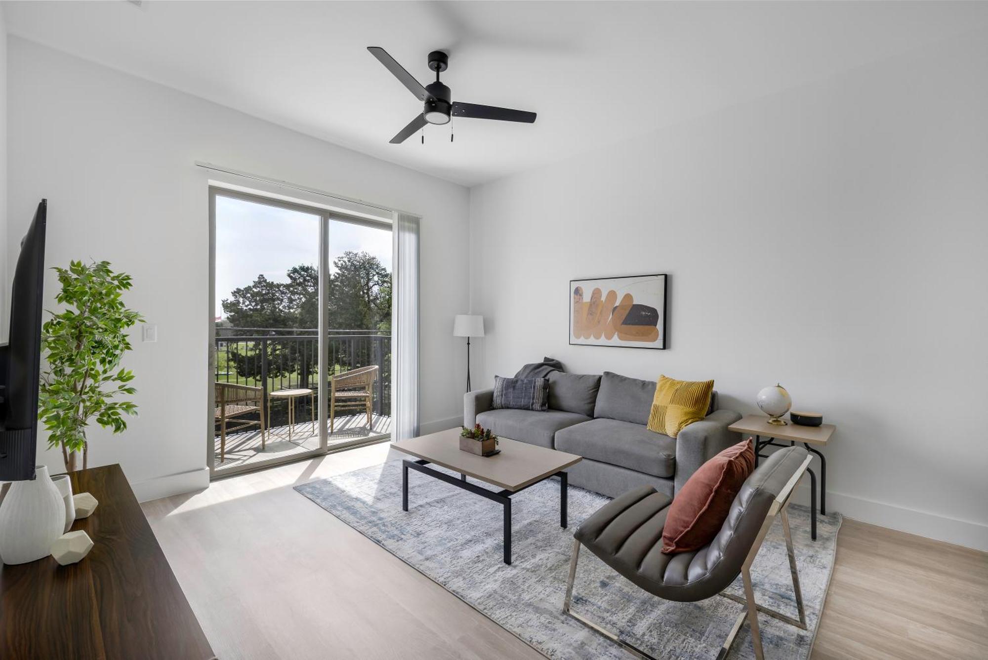 Railyard Apartments By Barsala Denton Dış mekan fotoğraf